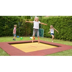 Eurotramp trampolines en onderdelen bij Paul Schrama tuinontwerp